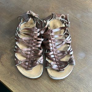 Guess sandals